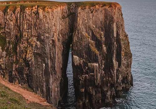 Green Bridge of Wales > The Cauldron